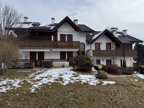 Appartamento in affitto turistico in Via Belvedere ad Asiago